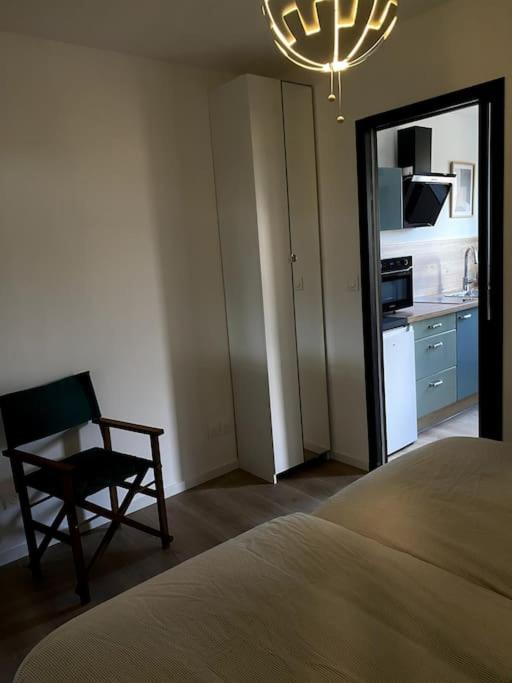 Entre Ville Et Campagne Appartement Cosy Avec Parking Et Terrasse Wood Coutiches エクステリア 写真
